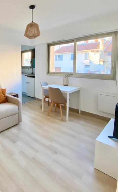 קאן Excellent Emplacement: Plein Coeur De Ville, Croisette Et Rue D'Antibes מראה חיצוני תמונה
